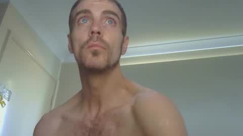 Snapshot of steveaussie chatting on 04-10-26, 07:13 Australian420 online show from 04-10-26, 07:13