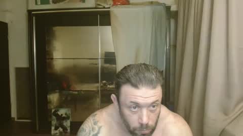 Snapshot of stevebulkzor chatting on 06-04-26, 12:05 Steve Oakenshield son of John son of Vasyl online show from 06-04-26, 12:05