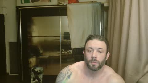 Snapshot of stevebulkzor chatting on 06-06-26, 11:42 Steve Oakenshield son of John son of Vasyl online show from 06-06-26, 11:42