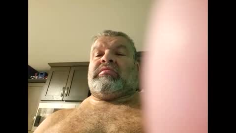 steved6001 online show from 12-17-24, 03:39