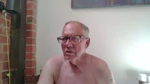 eastbaymarriedguy online show from 09-26-25, 06:34