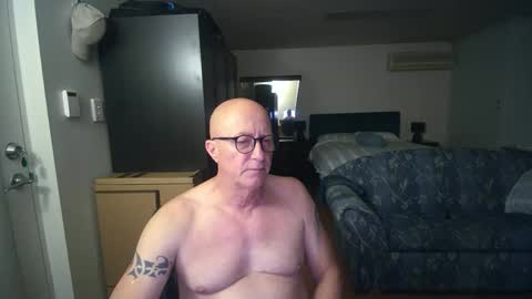 Snapshot of stevejohnson3367 chatting on 10-19-25, 01:34 stevejohnson3367 online show from 10-19-25, 01:34