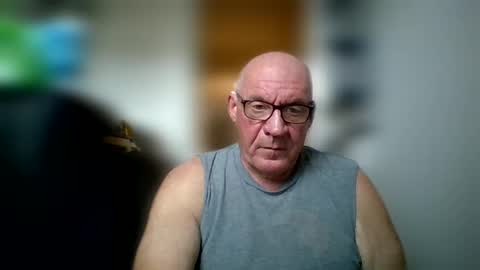 stevejons47 online show from 02-11-25, 04:46