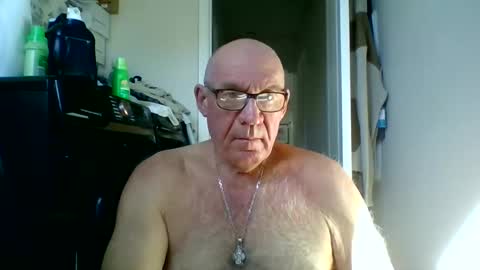 stevejons47 online show from 10-20-25, 02:28