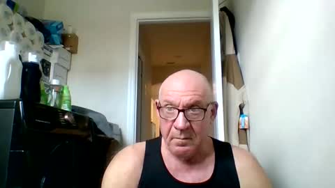 stevejons47 online show from 12-18-25, 04:46
