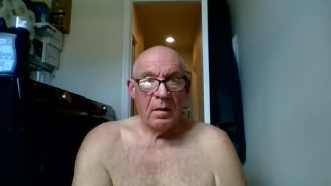stevejons47 online show from 04-13-26, 03:17