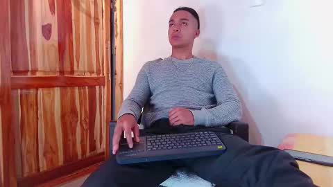 steven_modelo69 online show from 02-17-25, 05:58