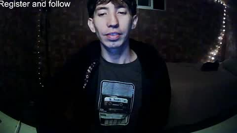 Snapshot of stevenbrookless chatting on 05-15-26, 02:18 Steve online show from 05-15-26, 02:18