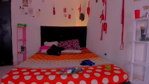 TANIA-STEVEN online show from 09-18-25, 09:28