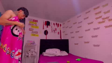 TANIA-STEVEN online show from 10-05-25, 04:44