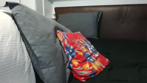 stevenpit online show from 05-05-26, 04:59