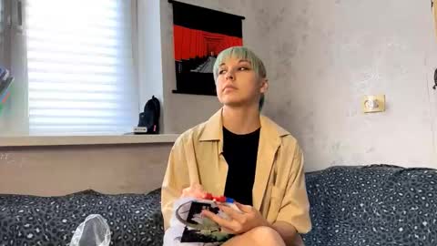 Snapshot of stevenshanklin chatting on 10-23-25, 04:45 Stevie online show from 10-23-25, 04:45