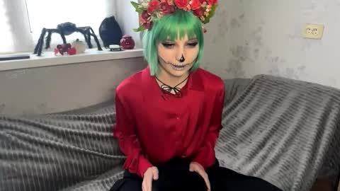 Snapshot of stevenshanklin chatting on 10-31-25, 04:24 Stevie online show from 10-31-25, 04:24