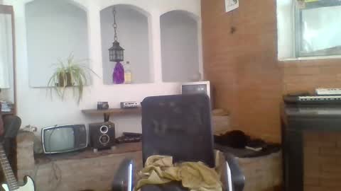 Snapshot of stevenson988 chatting on 11-06-25, 04:41 stevenson988 online show from 11-06-25, 04:41