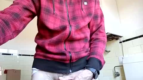 Snapshot of stevenx1974 chatting on 04-07-26, 12:38 stevenx1974 online show from 04-07-26, 12:38