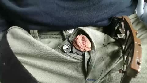 Snapshot of steveo_85 chatting on 10-31-25, 10:27 white beef online show from 10-31-25, 10:27