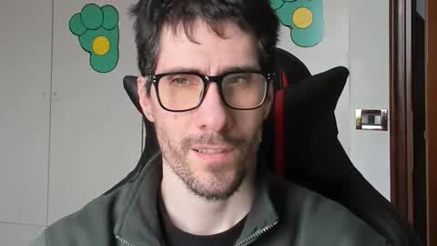 Snapshot of stevex870 chatting on 03-09-26, 12:31 Steve online show from 03-09-26, 12:31