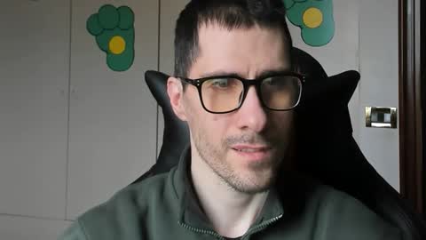 Snapshot of stevex870 chatting on 03-26-26, 08:53 Steve online show from 03-26-26, 08:53