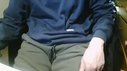 Snapshot of stevo69697 chatting on 01-27-25, 04:52 Chillguy online show from 01-27-25, 04:52