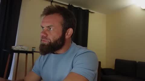 Snapshot of stewart_benzo chatting on 03-23-26, 02:54 Stewart Barnz online show from 03-23-26, 02:54