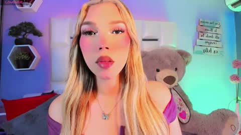 Steisee Reyes online show from 10-08-25, 08:01