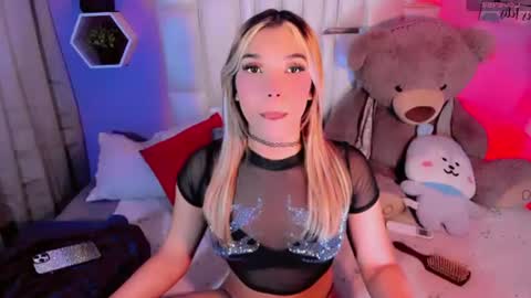 Steisee Reyes online show from 06-14-26, 09:17