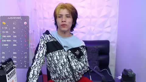 Stich online show from 05-21-26, 05:36