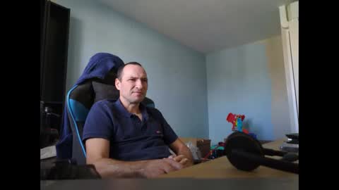 stickolive1 online show from 10-06-25, 11:18