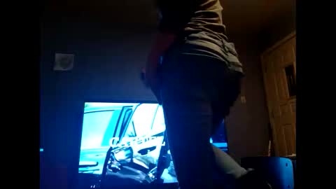 Snapshot of stickyredfunsize chatting on 10-25-25, 01:13 stickyredfunsize online show from 10-25-25, 01:13