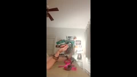 stikinugud online show from 02-09-26, 05:33