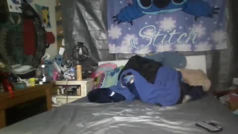 Snapshot of stitchsunshine85 chatting on 03-09-25, 06:17 Tasha and Drew online show from 03-09-25, 06:17