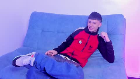 Stivarfox21 online show from 02-01-25, 03:52
