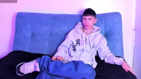 Stivarfox21 online show from 02-26-25, 03:53