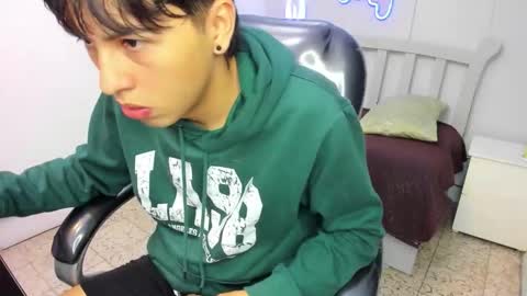 Stiwen online show from 09-26-25, 12:31