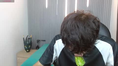 Stiwen online show from 05-10-26, 01:05