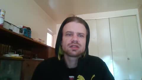 Snapshot of stockingsnfeet chatting on 04-12-26, 02:22 stockingsnfeet online show from 04-12-26, 02:22