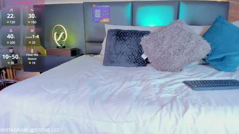 Stone Lee  online show from 01-15-25, 06:12