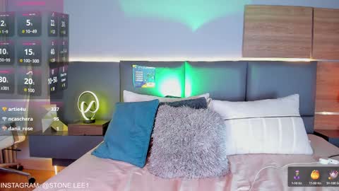 Stone Lee  online show from 01-24-25, 10:11