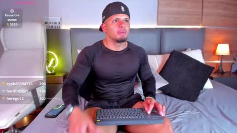 Stone Lee  online show from 02-21-25, 01:33