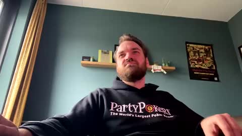 Snapshot of stonednboner chatting on 12-27-24, 01:18 Stonerboner online show from 12-27-24, 01:18