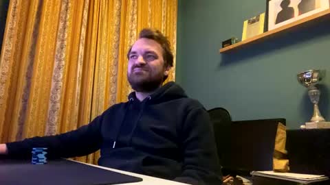 Snapshot of stonednboner chatting on 02-01-25, 05:47 Stonerboner online show from 02-01-25, 05:47