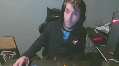 stonedpanda77 online show from 01-01-25, 06:26