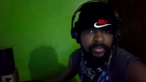 stonehardbbcdick1 online show from 10-04-25, 09:18