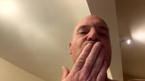 Snapshot of stoodley22 chatting on 10-27-25, 03:49 Stoodley22 online show from 10-27-25, 03:49