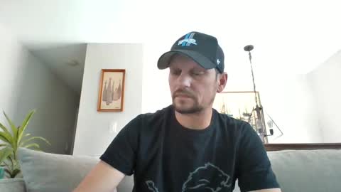 Snapshot of stook4 chatting on 09-14-25, 05:12 LifestyleMan313 online show from 09-14-25, 05:12