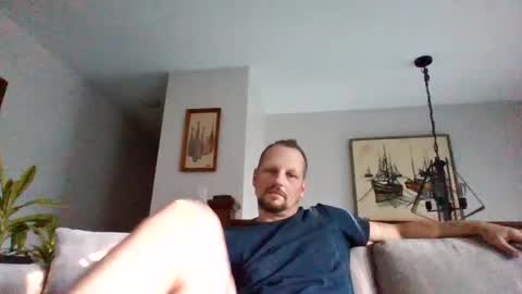 Snapshot of stook4 chatting on 10-06-25, 09:34 LifestyleMan313 online show from 10-06-25, 09:34