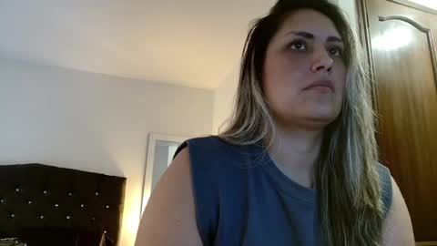 storm_hanks online show from 12-05-25, 03:59