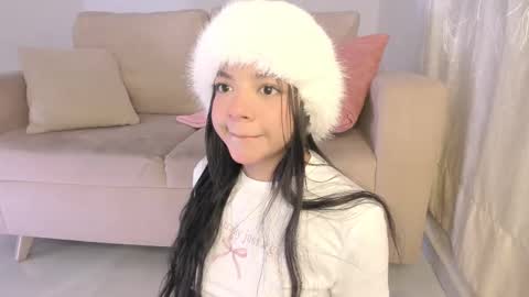 Snapshot of stormi___1 chatting on 09-14-25, 12:21 Zoe -INDEPENDENT MODEL online show from 09-14-25, 12:21