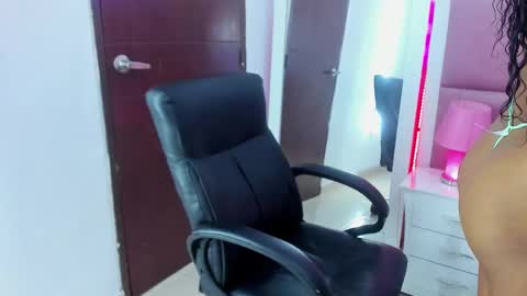 Sweety Stormi  online show from 02-11-25, 12:17