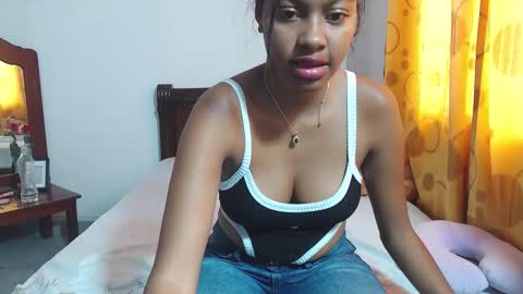 Sweety Stormi  online show from 11-12-25, 07:13